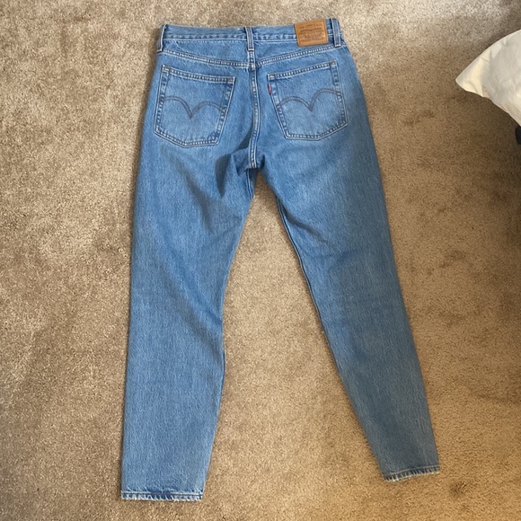 Levi’s wedgie straight fit women’s jeans size 28 - Picture 4 of 4
